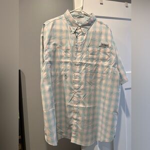 NWOT Men’s Short sleeve plaid Columbia button down